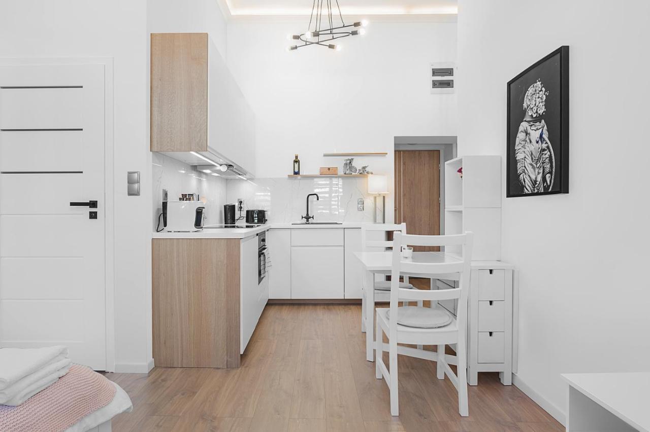 Princess Dream Apartment In The Heart Of วรอตซวาฟ ภายนอก รูปภาพ